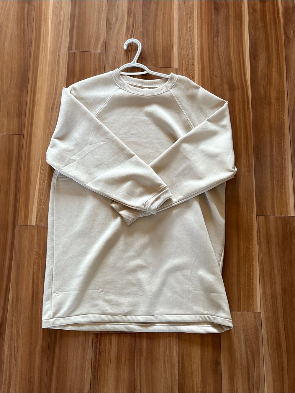 HM divided Beige cream white sweater